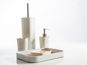 plain-bianco-01